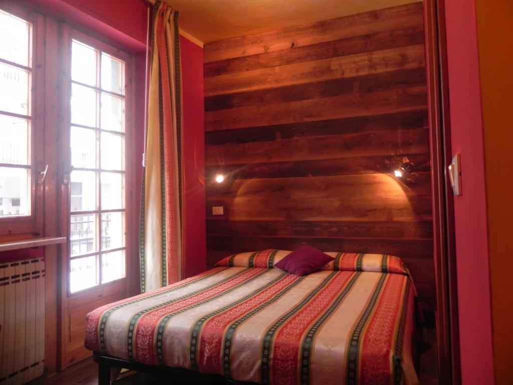 אנטרקווה Hotel Trois Etoiles חדר תמונה