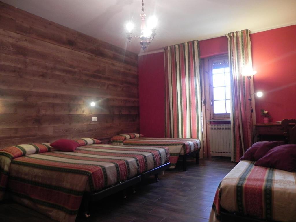 אנטרקווה Hotel Trois Etoiles חדר תמונה